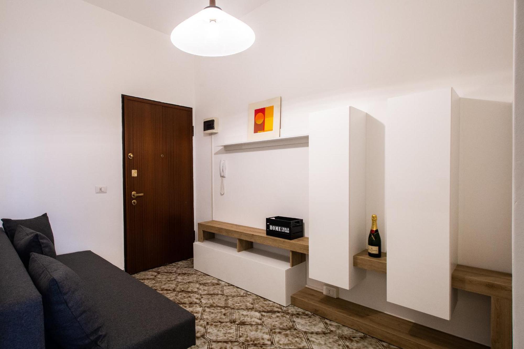Milano-Linate Suite Self Check In & Free Parking Eksteriør bilde
